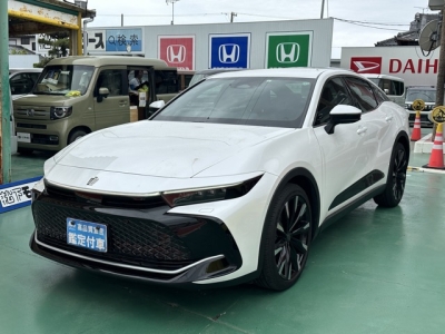 クラウンクロスオーバー(トヨタ)中古車 前方
