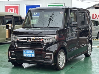N-BOXカスタム(ホンダ)中古車 前方