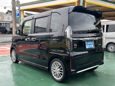 N-BOXカスタム(ホンダ)中古車 後方