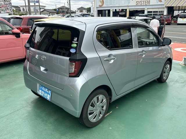 ミライース(ダイハツ)中古車 10