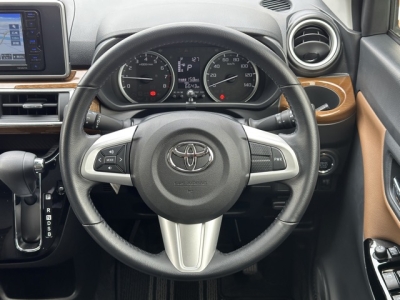 キャストのOEM(ダイハツ)中古車 内外装写真