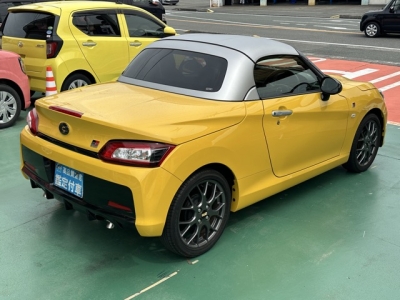 コペンのOEM(ダイハツ)中古車 内外装写真
