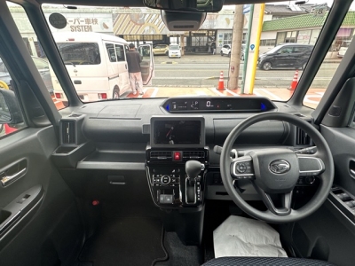 タントカスタム(ダイハツ)中古車 内外装写真