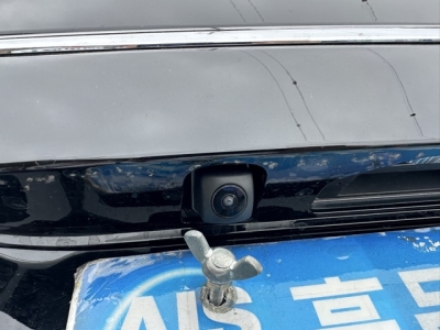 新型N-BOX(ホンダ)届出済未使用車 内外装写真他１