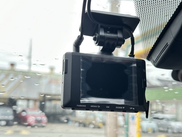 bZ4X(トヨタ)中古車 13