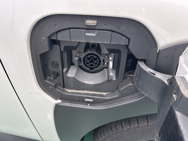 bZ4X(トヨタ)中古車 28