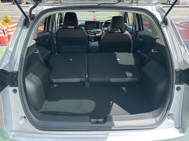 オーラ(ニッサン)中古車 7