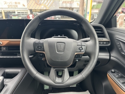 クラウンクロスオーバー(トヨタ)中古車 内外装写真他１