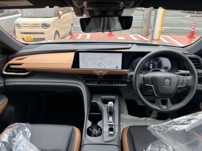 クラウンクロスオーバー(トヨタ)中古車 内外装写真他