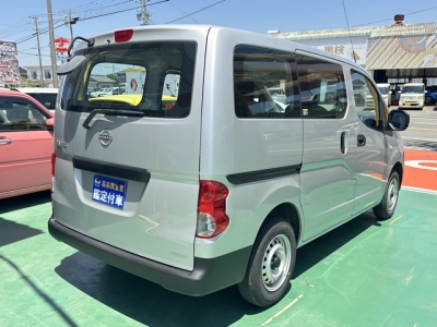 NV200バネットバン(ニッサン)レンタＵＰ 内外装写真他２