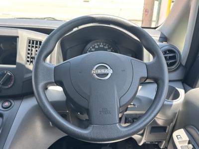 NV200バネットバン(ニッサン)レンタＵＰ 内外装写真