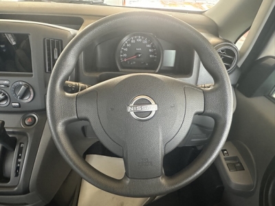 NV200バネットバン(ニッサン)レンタＵＰ 内外装写真