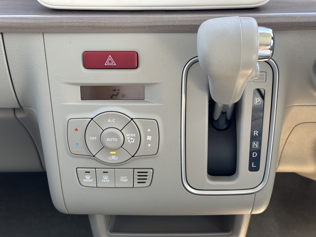 ラパン(スズキ)届出済未使用車 15