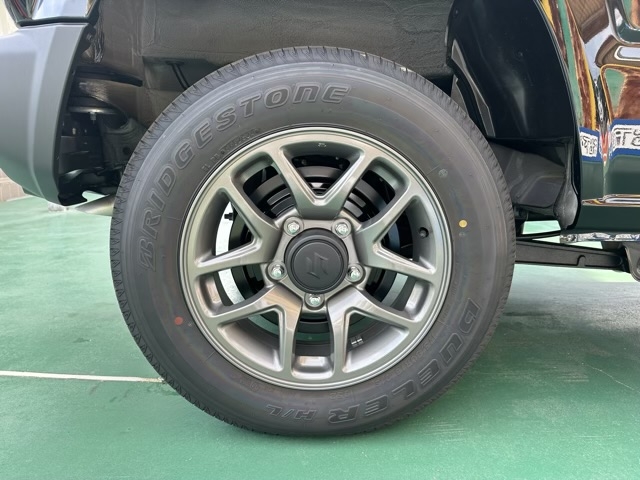 ジムニー(スズキ)届出済未使用車 11