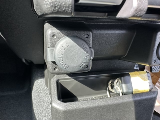 ジムニー(スズキ)届出済未使用車 18