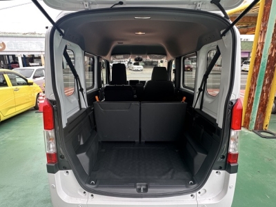 N-VAN(ホンダ)中古車 内外装写真他２