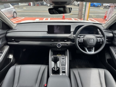 アコード(ホンダ)中古車 内外装写真