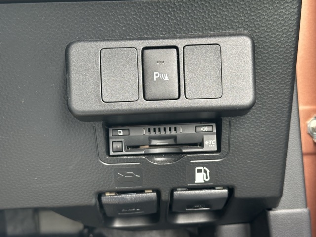 ルーミー(トヨタ)中古車 15