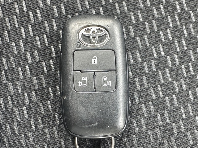 ルーミー(トヨタ)中古車 24