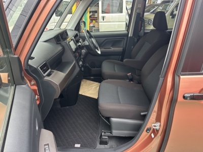 ルーミー(トヨタ)中古車 前席内装