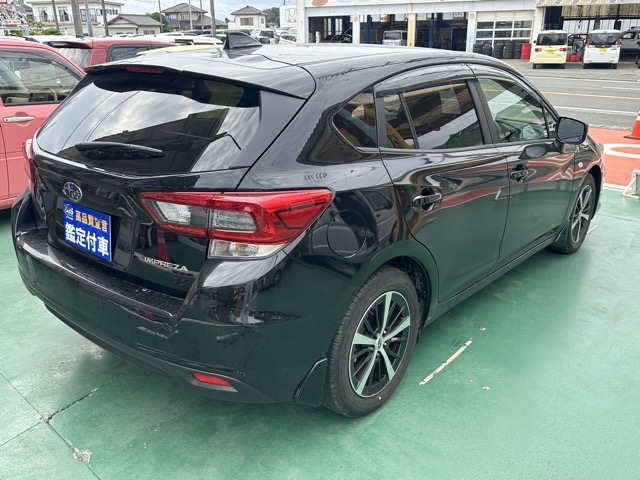 インプレッサ(スバル)中古車 9