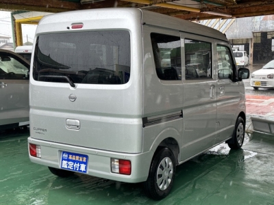 NV１００クリッパー(ニッサン)中古車 内外装写真他２