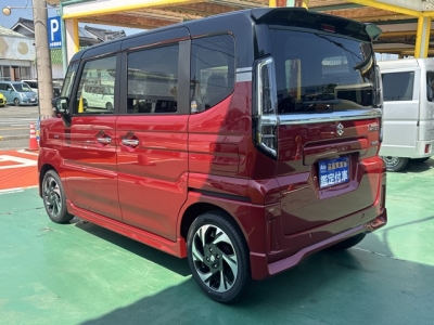 新型スペーシアカスタム(スズキ)届出済未使用車 後方