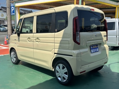 新型スペーシア(スズキ)届出済未使用車 後方