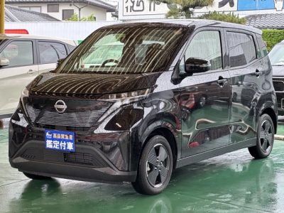 サクラ(ニッサン)中古車 前方