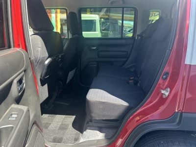 ハスラー(スズキ)中古車 後席内装
