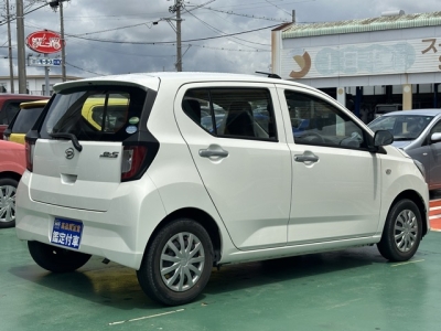 ミライース(ダイハツ)中古車 内外装写真他２