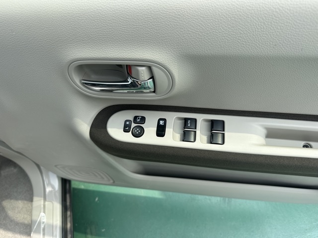 ラパン(スズキ)届出済未使用車 13