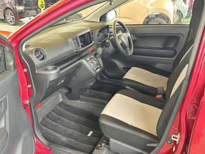 ミライース(ダイハツ)中古車 前席内装