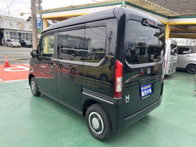 N-VAN(ホンダ)届出済未使用車 後方