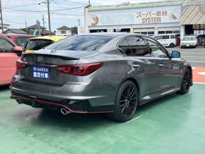 スカイライン(ニッサン)中古車 内外装写真他２