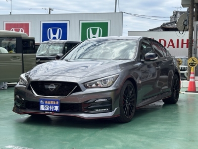 スカイライン(ニッサン)中古車 前方