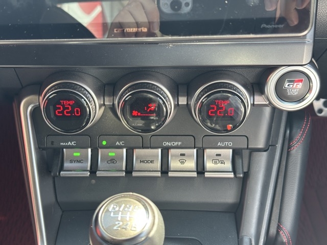 GR86(トヨタ)中古車 12