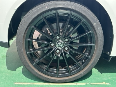 GRヤリス(トヨタ)中古車 内外装写真他２