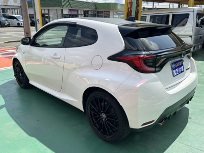 GRヤリス(トヨタ)中古車 後方