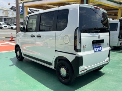 N-BOX(ホンダ)届出済未使用車 後方