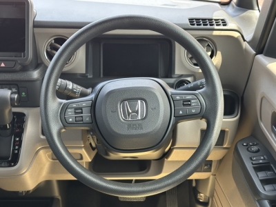 N-BOX(ホンダ)届出済未使用車 内外装写真