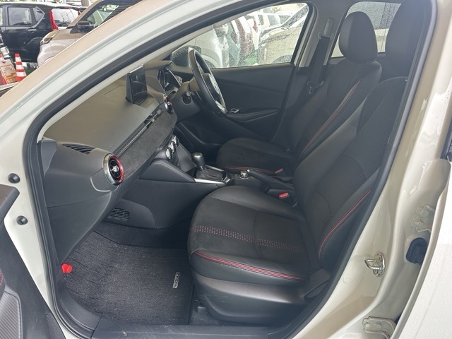 MAZDA2(マツダ)中古車 3