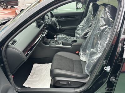 シビック(ホンダ)登録済未使用車 前席内装