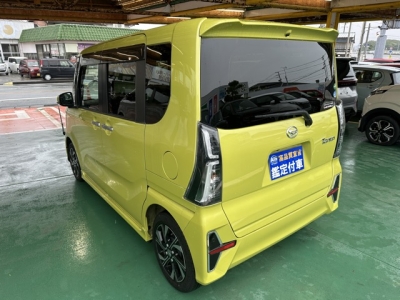 タントカスタム(ダイハツ)中古車 後方