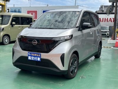 サクラ(ニッサン)中古車 前方