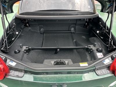コペン(ダイハツ)中古車 後席内装