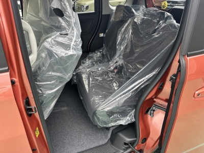 ワゴンＲスマイル(スズキ)届出済未使用車 後席内装