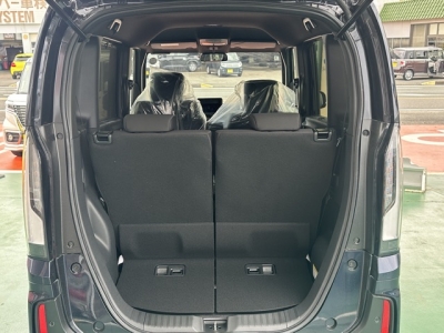 新型N-BOX(ホンダ)届出済未使用車 内外装写真他２