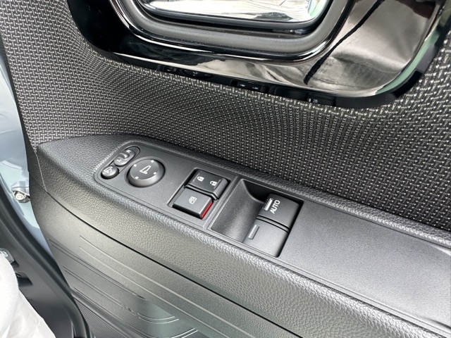 N-VAN(ホンダ)届出済未使用車 13