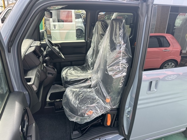 N-VAN(ホンダ)届出済未使用車 3